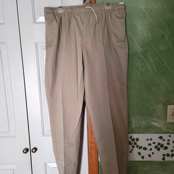 Khaki pull on pants, size 18, never worn - Picture 1 of 2